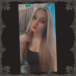 Meet your Posher, Kaylie